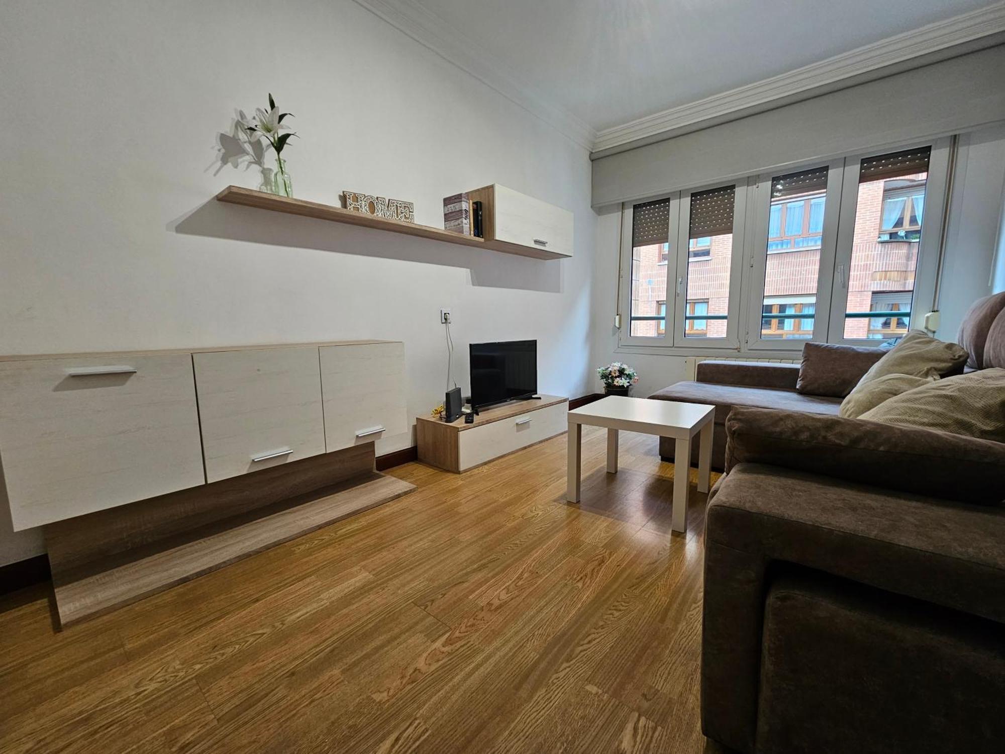 127A Apartamento 3 Habitaciones Cerca De La Playa Gijón Eksteriør bilde